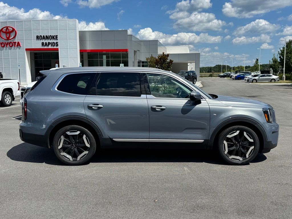 2023 Kia Telluride EX - Photo 7