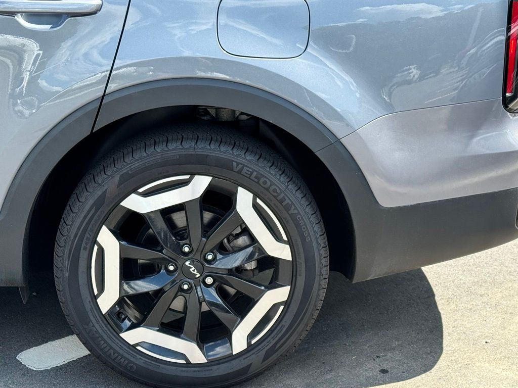 2023 Kia Telluride EX - Photo 35