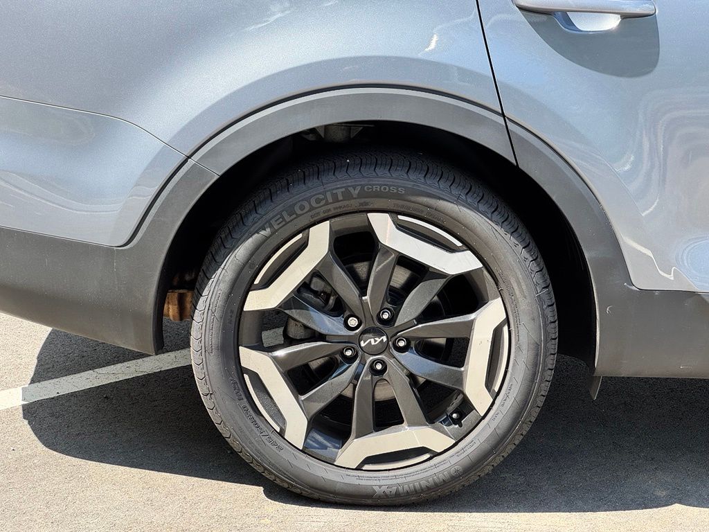 2023 Kia Telluride EX - Photo 39