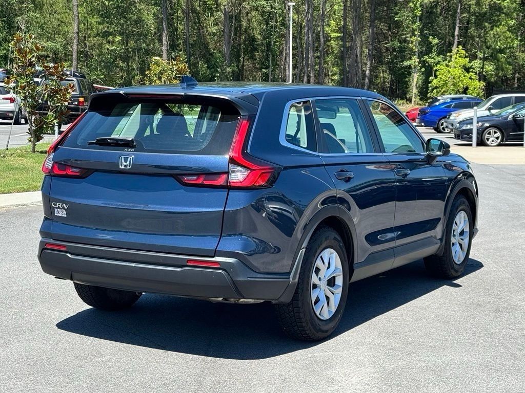 2024 Honda CR-V LX - Photo 9