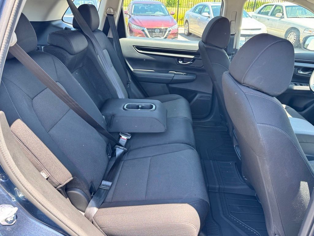 2024 Honda CR-V LX - Photo 24