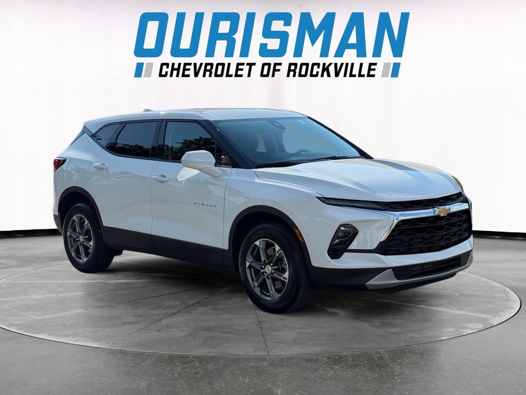 2025 Chevrolet Blazer 2.0T 2LT FWD's photo