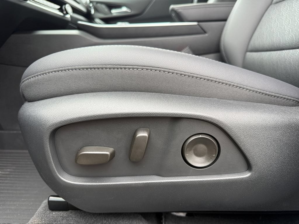 2026 Chevrolet Equinox LT - Photo 10