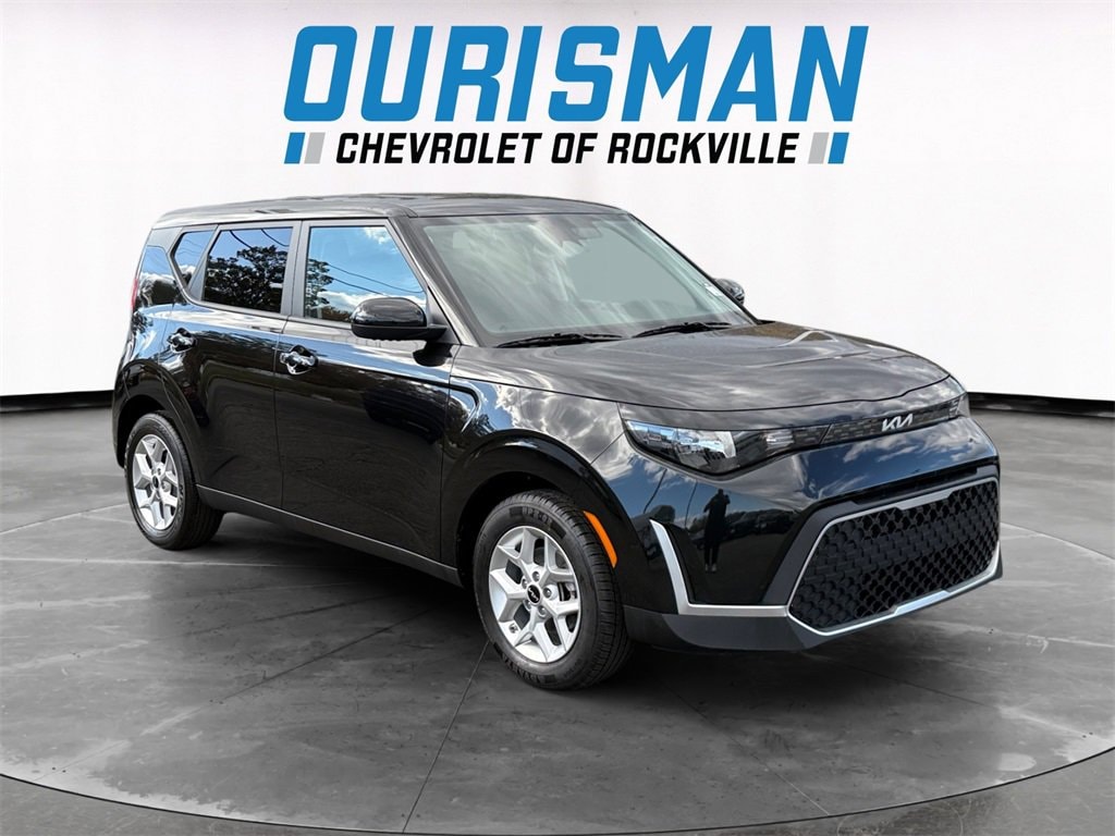 Used 2023 Kia Soul S