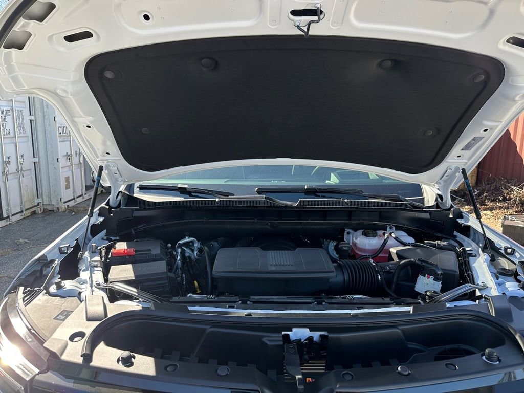 2026 Chevrolet Suburban Premier - Photo 23
