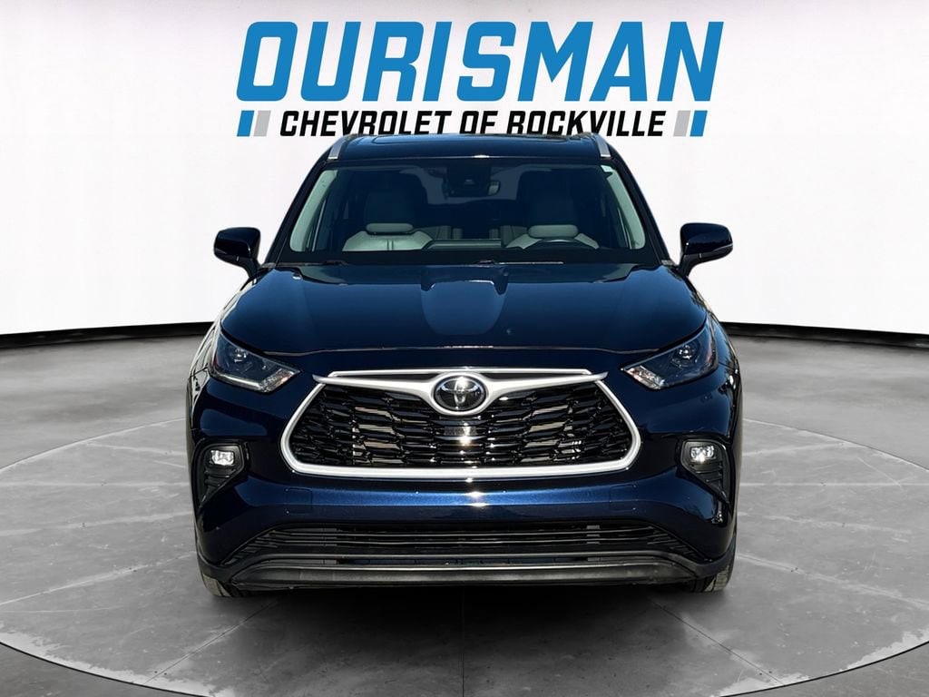 2022 Toyota Highlander XLE - Photo 8