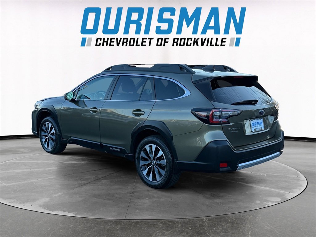 2023 Subaru Outback Limited photo 4