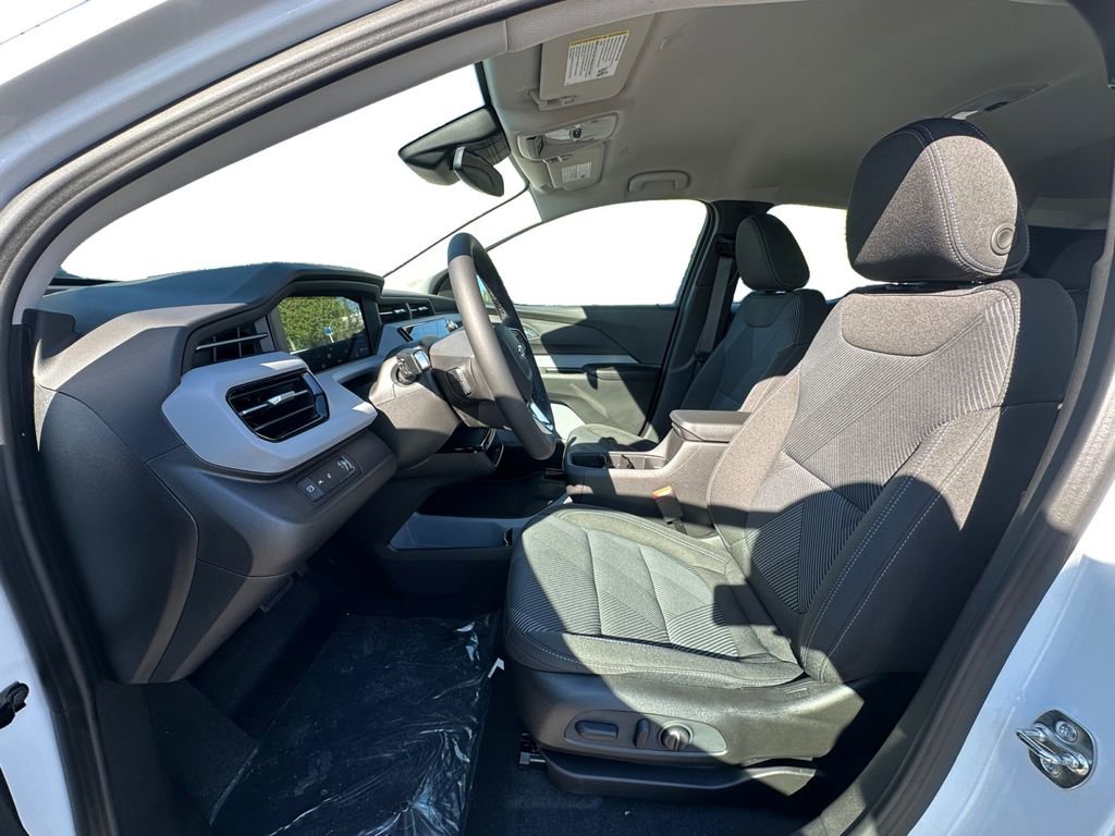 2027 Chevrolet Bolt LT - Photo 9