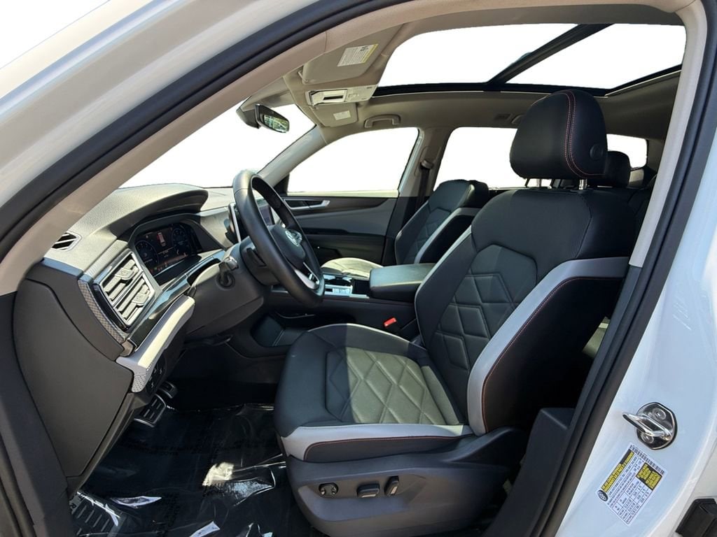 2025 Volkswagen Atlas Atlas Peak Edition - Photo 9