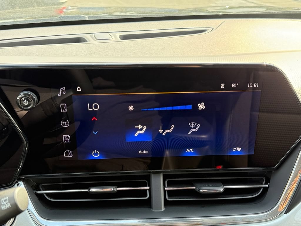 2026 Chevrolet Trax LT - Photo 16