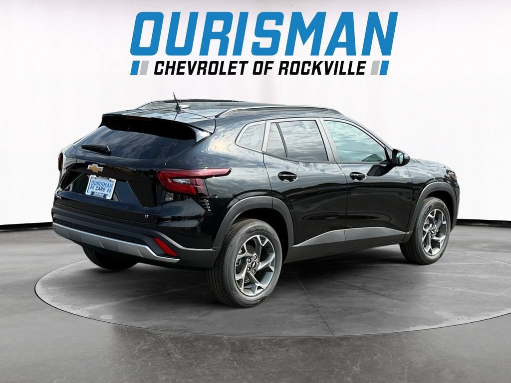 2026 Chevrolet Trax LT - Photo 6