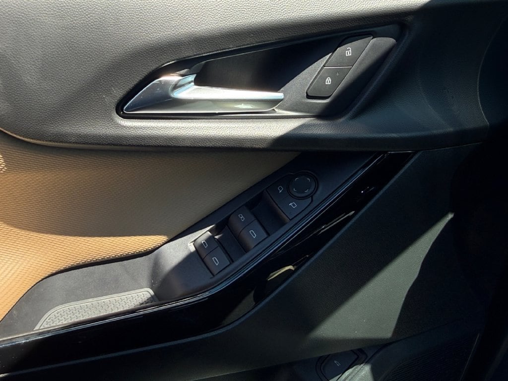 2026 Chevrolet Equinox ACTIV - Photo 11