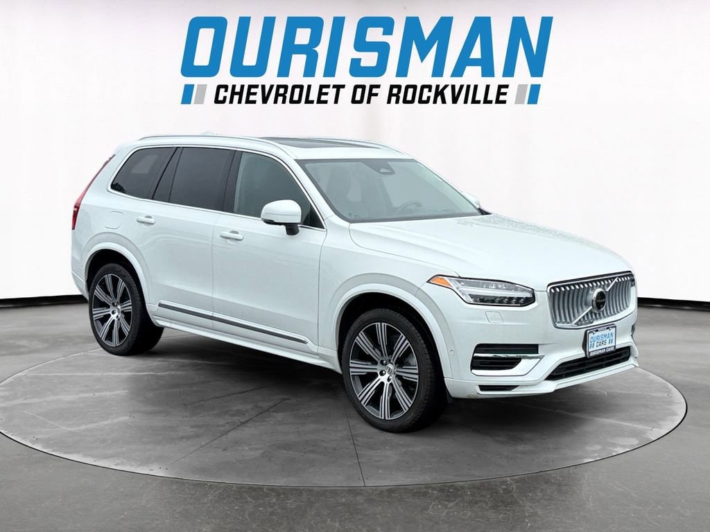 2025 Volvo XC90 T8 Recharge Ultra Bright 4WD's photo