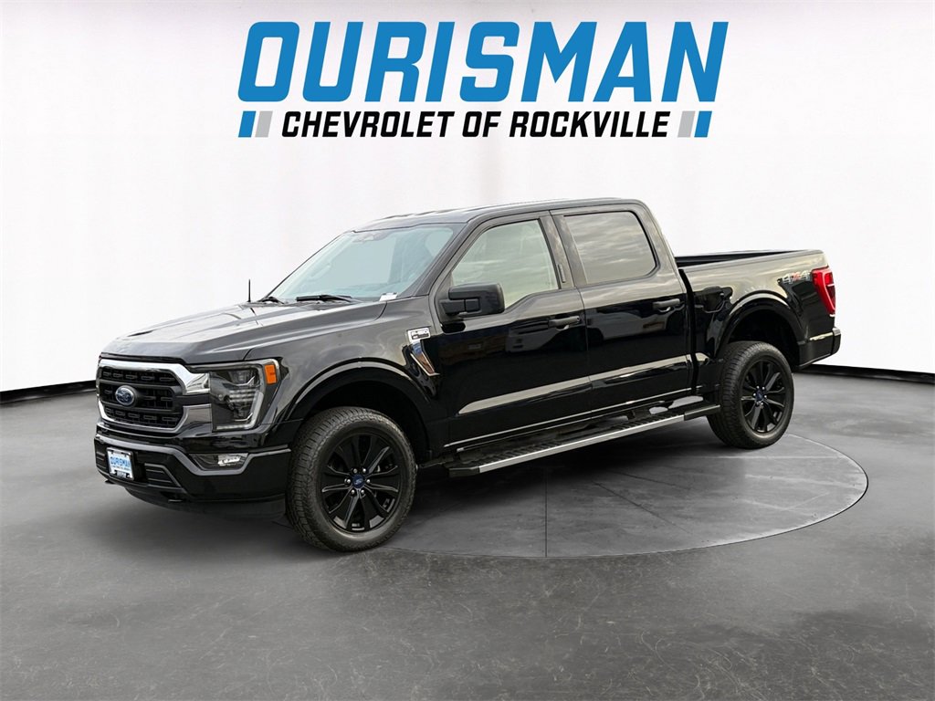 2023 Ford F-150 XL photo 2