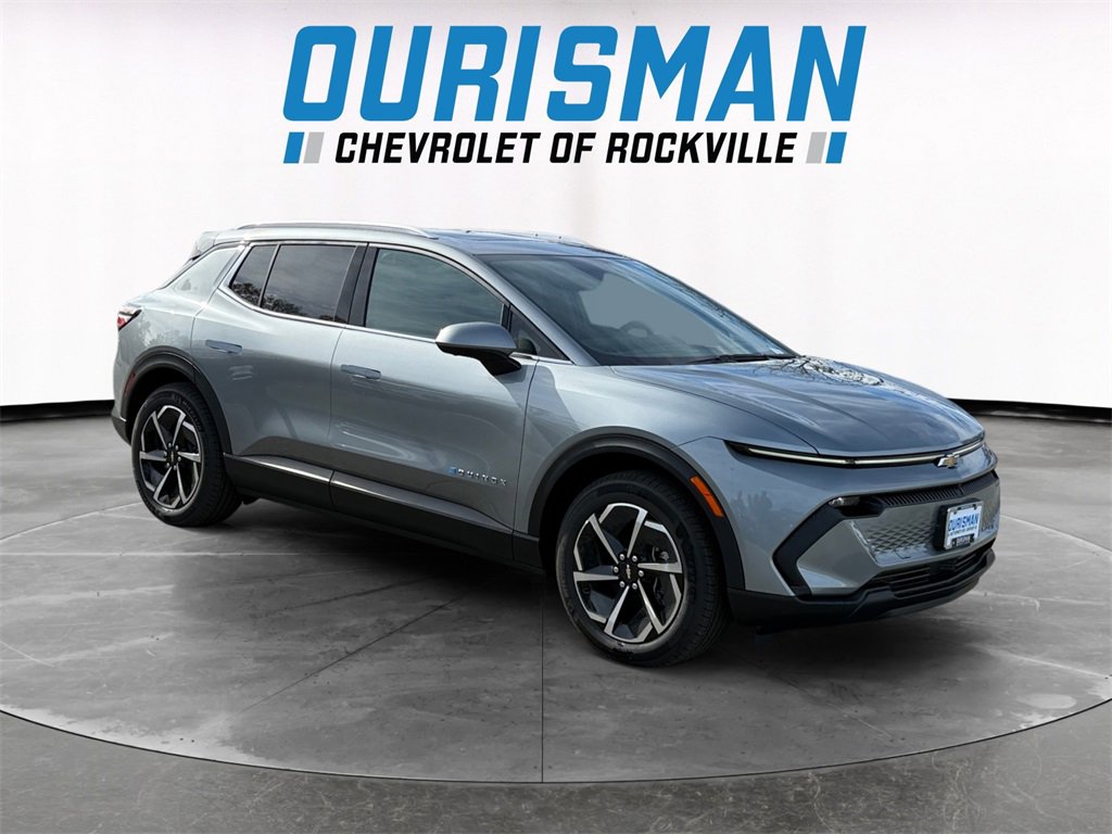 2026 Chevrolet Equinox EV 2LT's photo