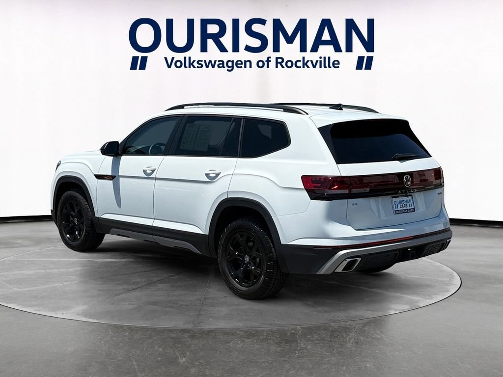 Used 2025 Volkswagen Atlas 2.0T Peak Edition