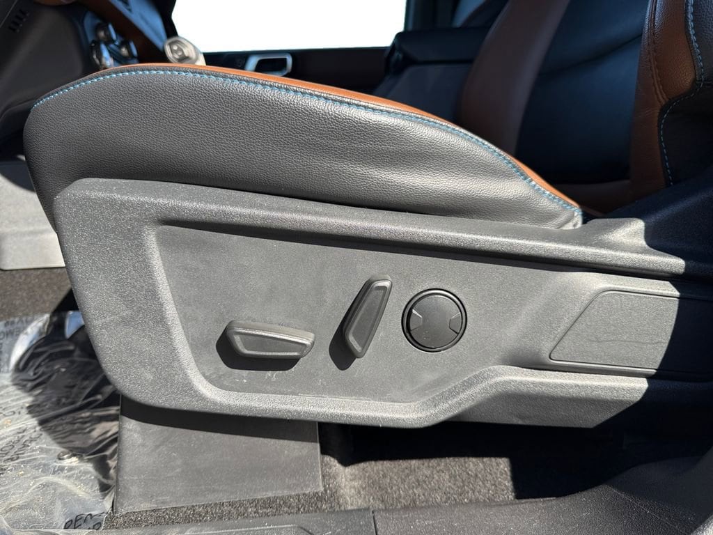 2024 Ford Bronco 4-Door Outer Banks - Photo 10