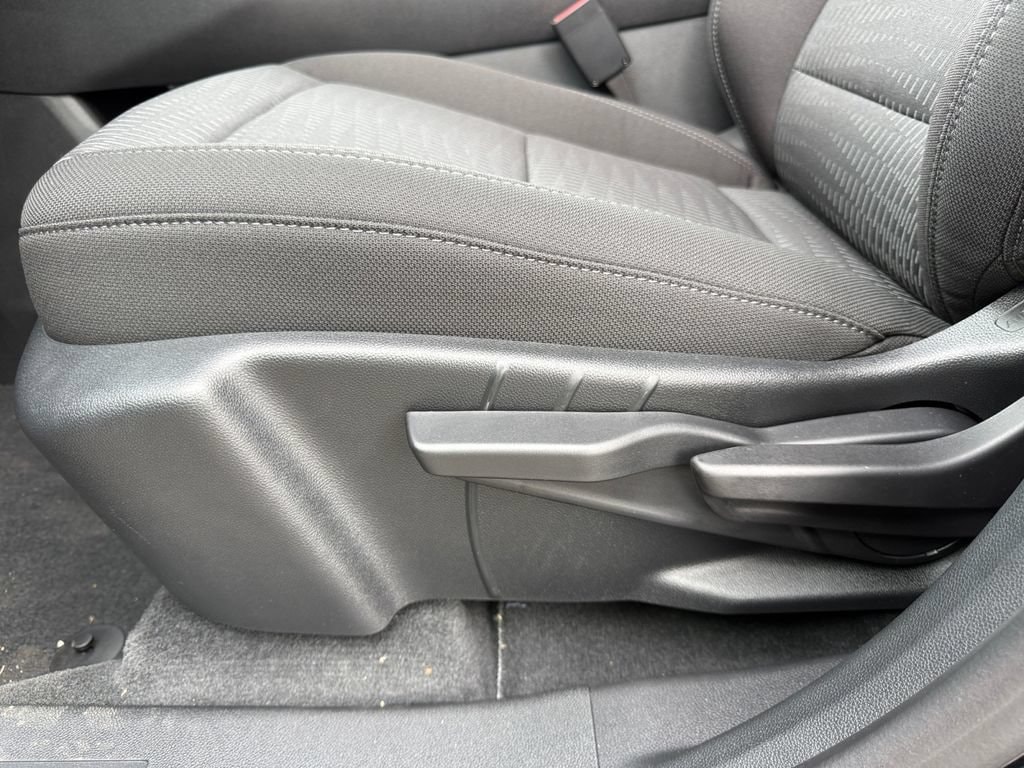 2027 Chevrolet Equinox LT - Photo 10