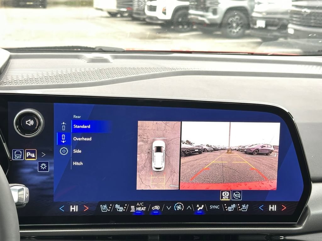 2026 Chevrolet Equinox EV RS - Photo 17