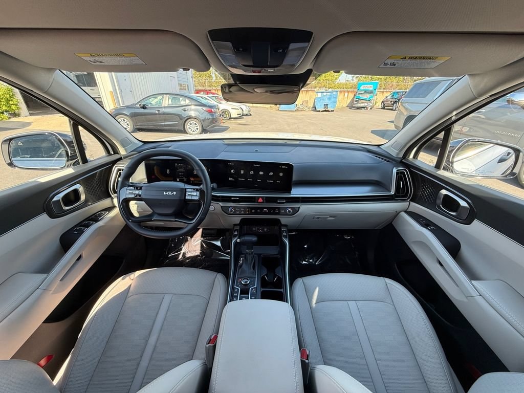 2026 Kia Sorento EX - Photo 23