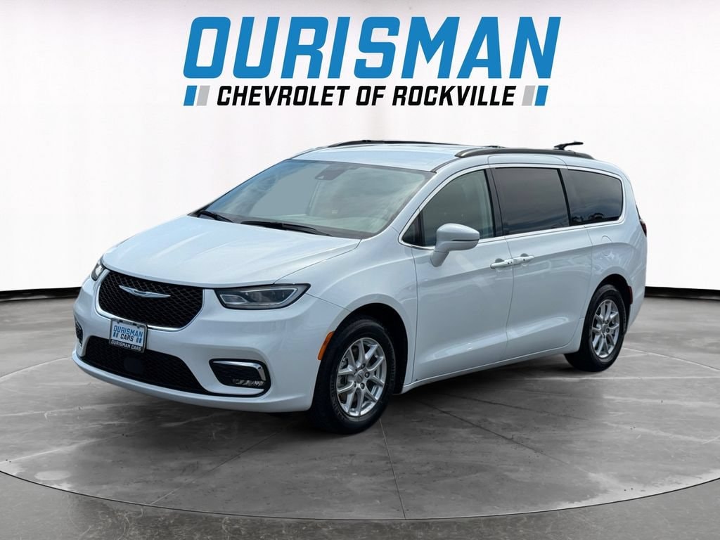 Used 2022 Chrysler Pacifica Touring L with VIN 2C4RC1BG4NR169224 for sale in Rockville, MD
