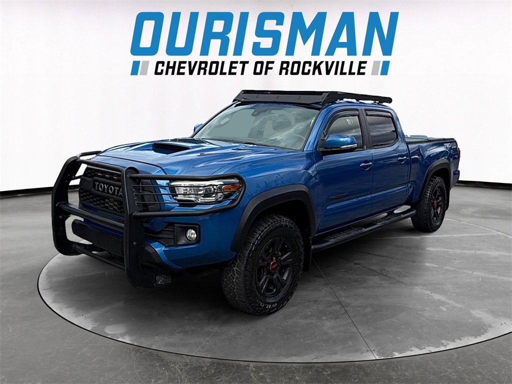 2018 Toyota Tacoma TRD Sport V6 photo 2