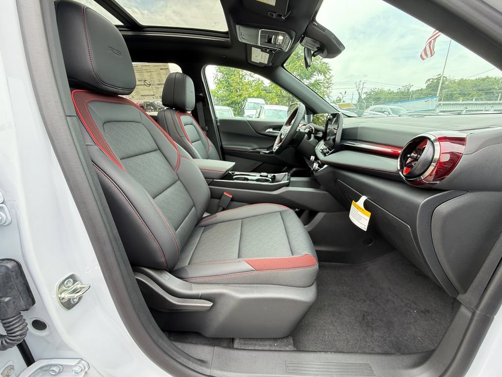 2027 Chevrolet Equinox RS - Photo 23