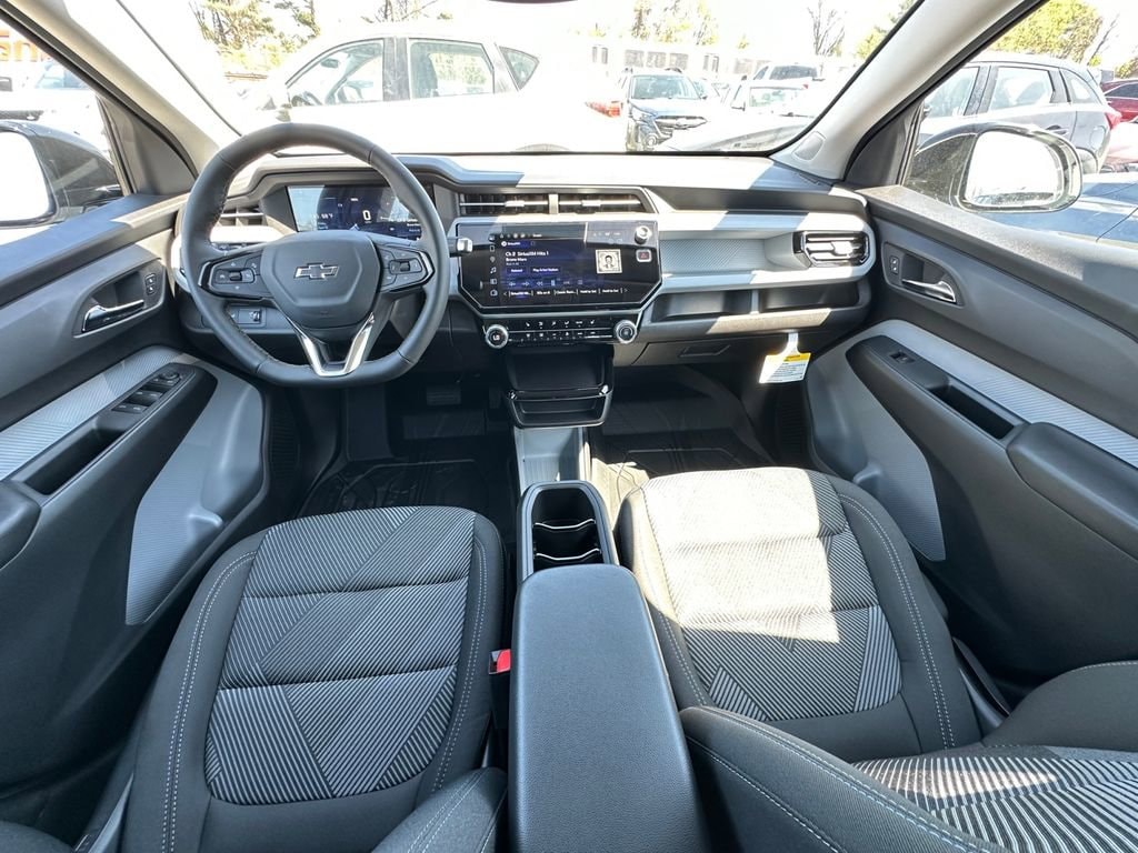 2027 Chevrolet Bolt LT - Photo 26