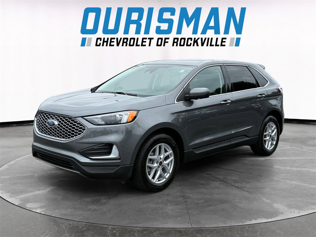2024 Ford Edge SEL photo 2