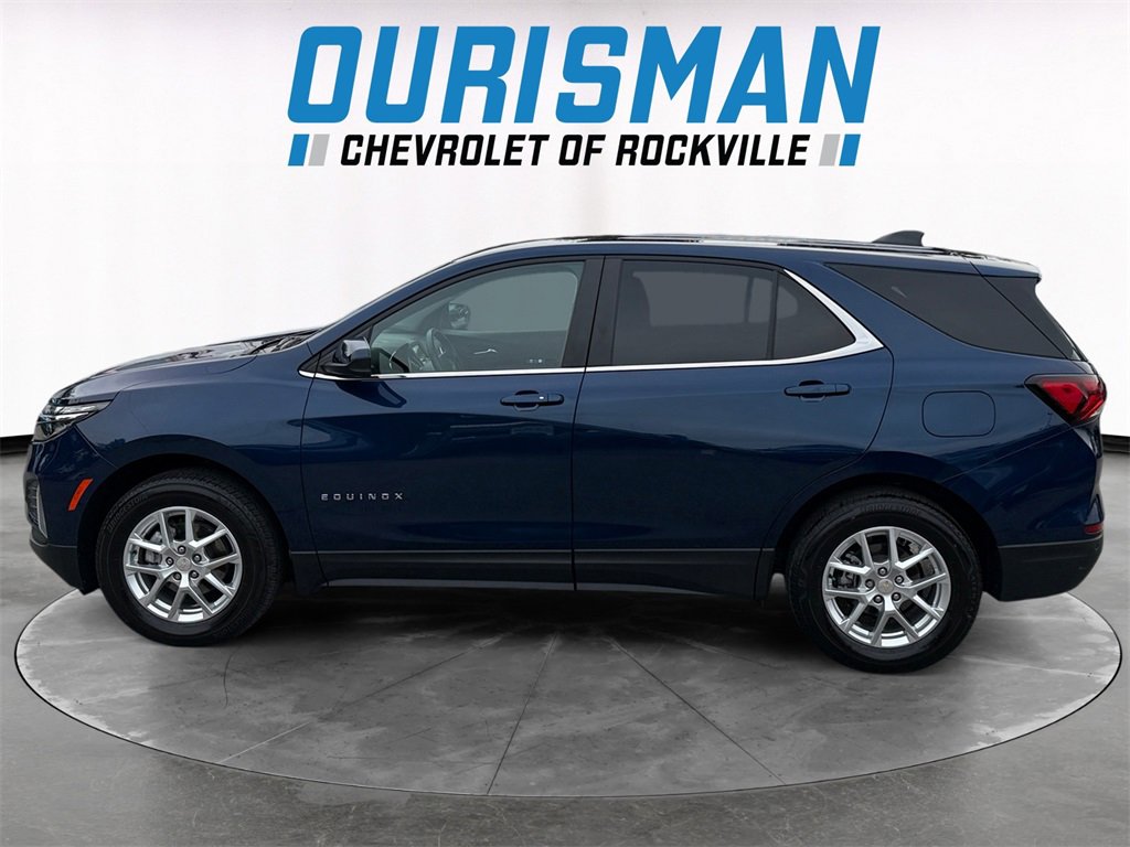 2022 Chevrolet Equinox LT photo 3