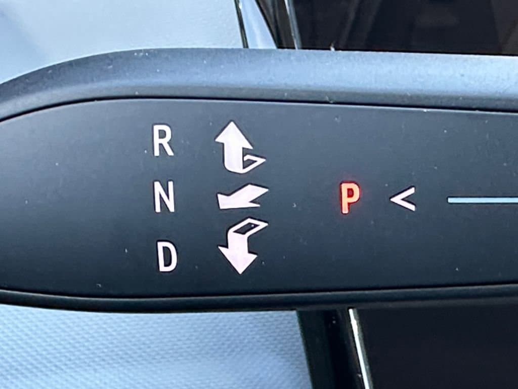 2027 Chevrolet Bolt LT - Photo 18