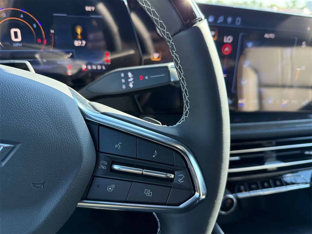 2026 Chevrolet Traverse High Country - Photo 18