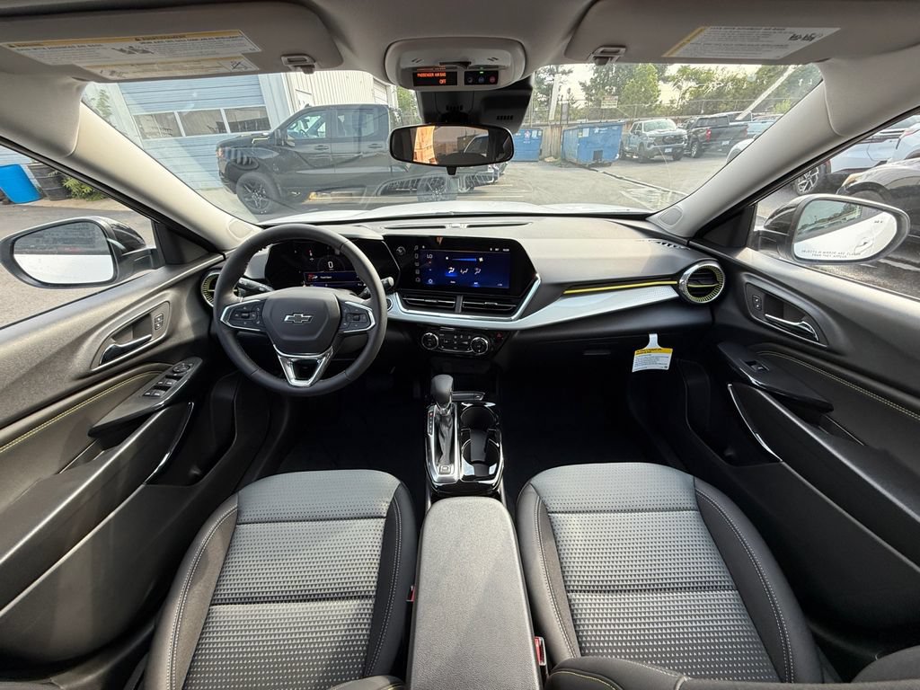 2026 Chevrolet Trax LT - Photo 21