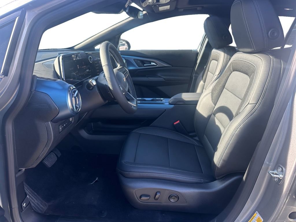 2026 Chevrolet Equinox EV 2LT - Photo 9