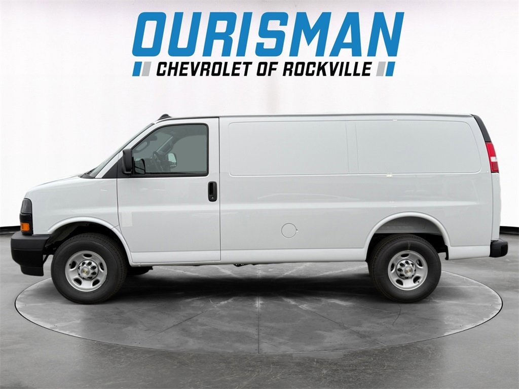 New 2025 Chevrolet Express Cargo 2500 WT Van