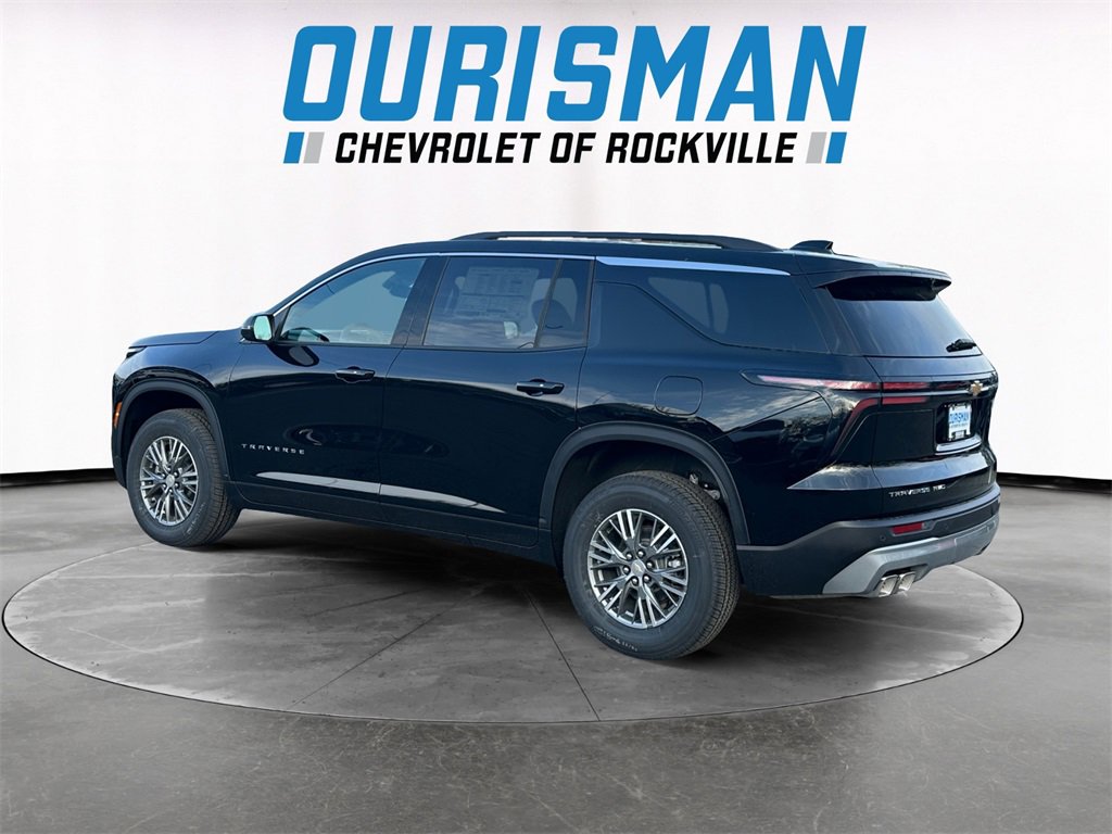 2026 Chevrolet Traverse photo 3