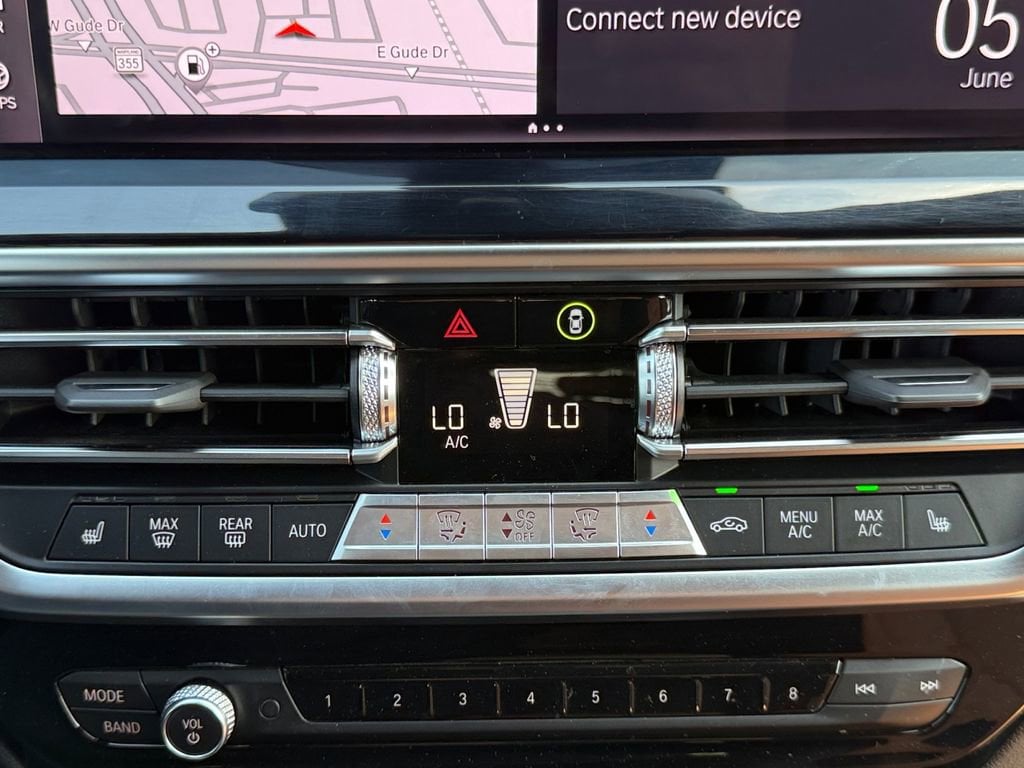 2022 BMW X4 30i - Photo 17