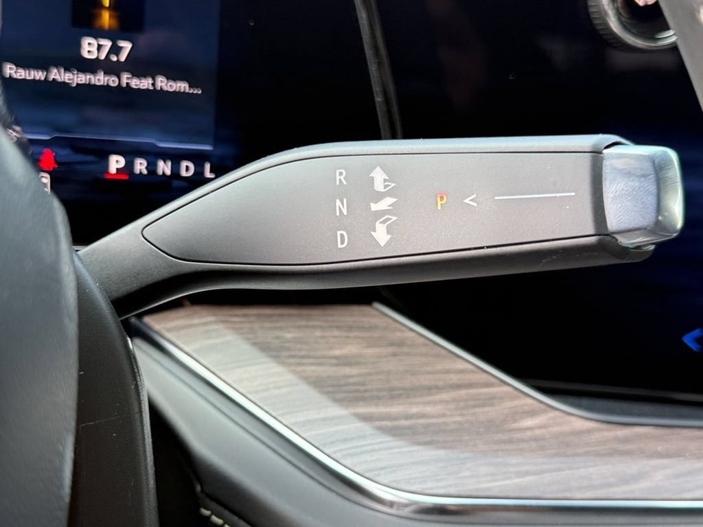 2026 Chevrolet Suburban Premier - Photo 20