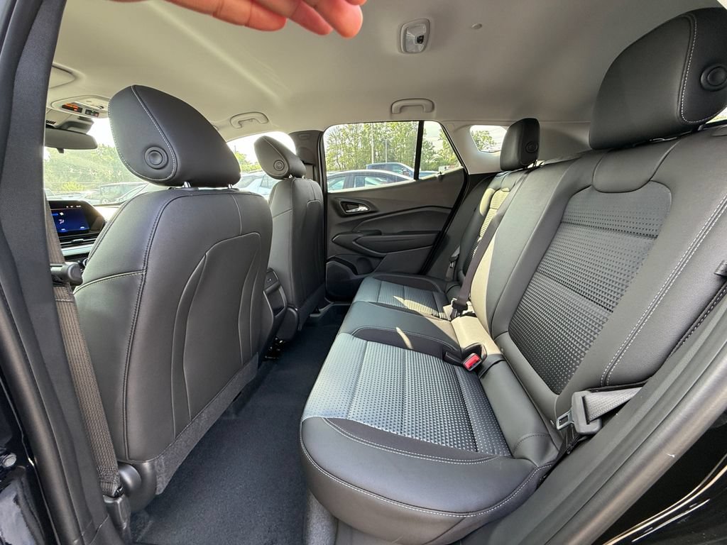 2026 Chevrolet Trax LT - Photo 23