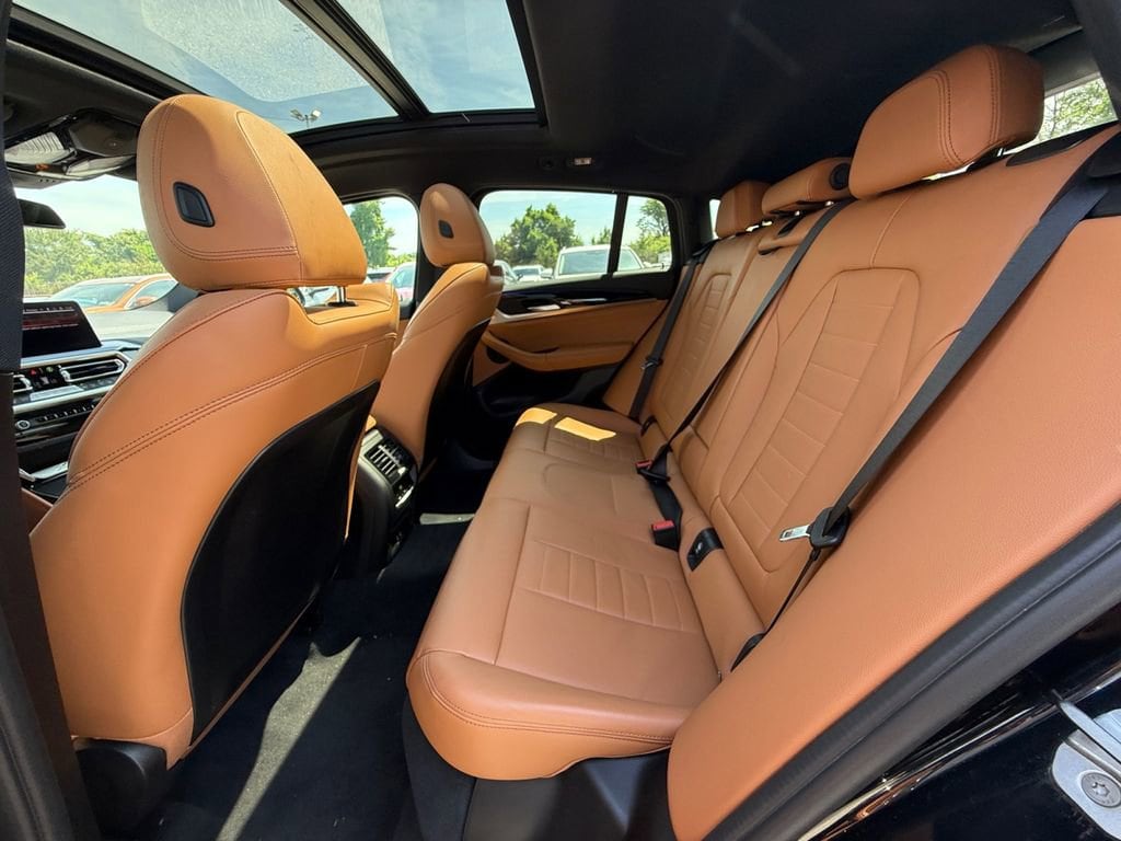 2022 BMW X4 30i - Photo 24