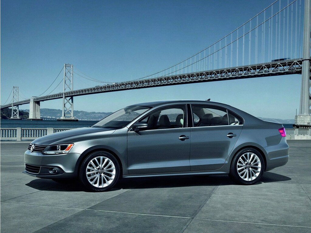 Used 2011 Volkswagen Jetta Sedan SE Pzev