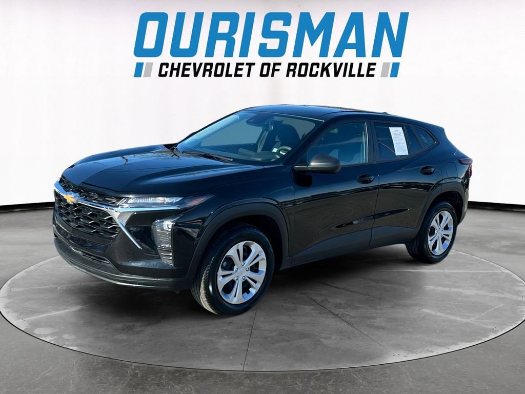 Used 2025 Chevrolet Trax LS SUV