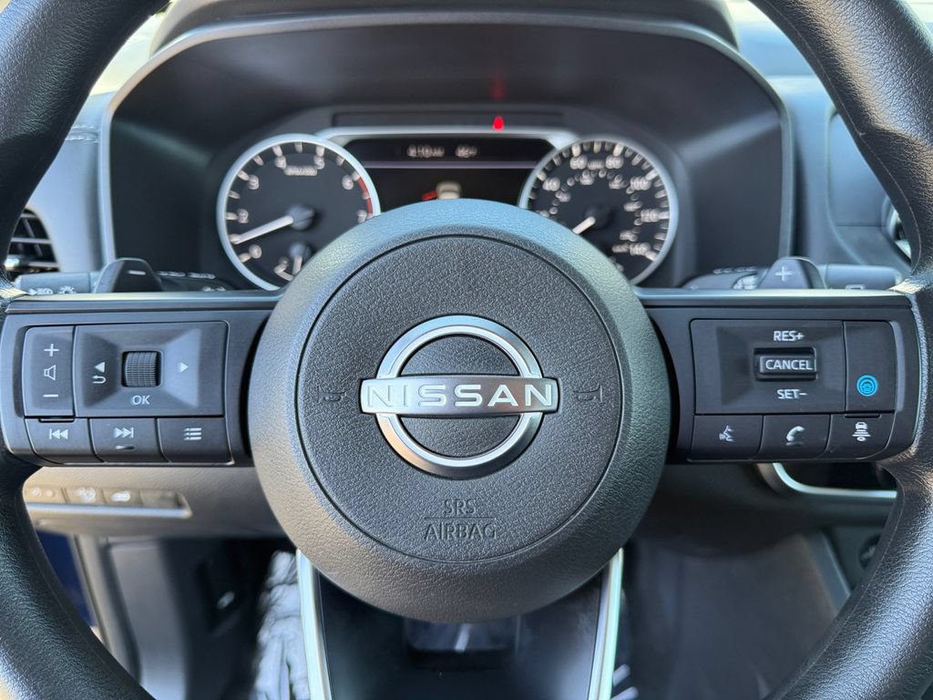 2024 Nissan Rogue SV - Photo 18