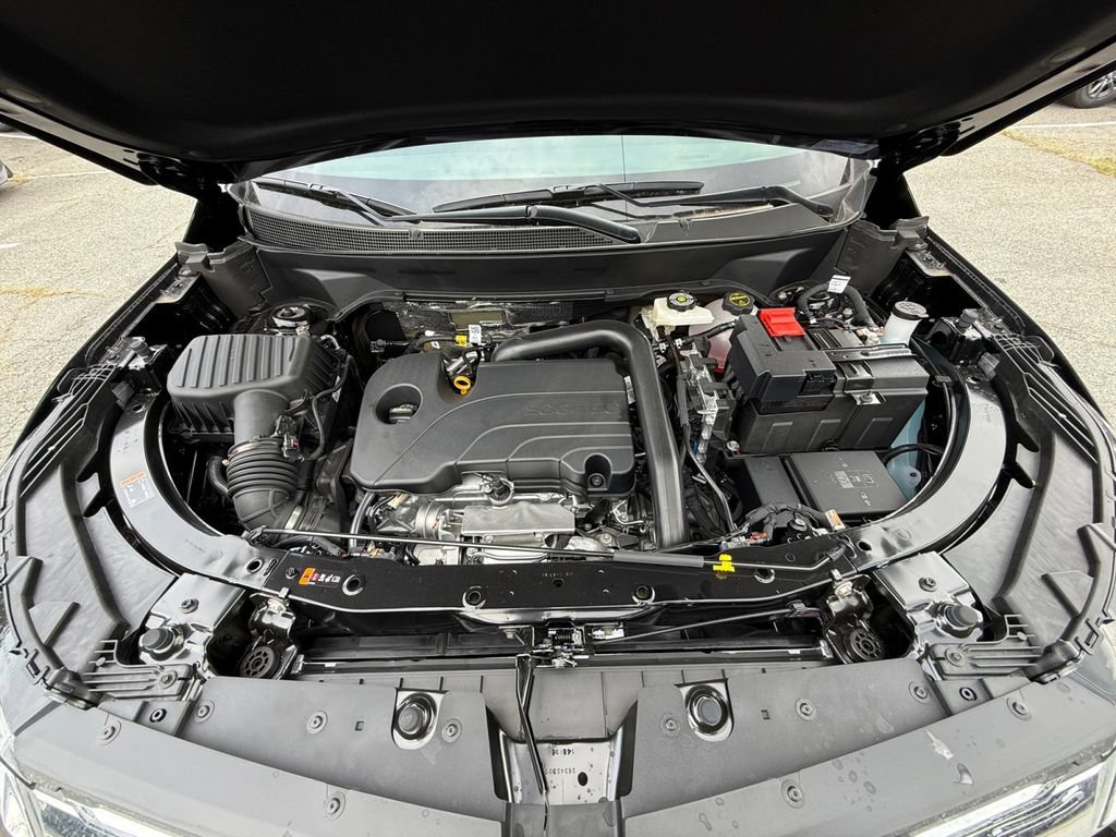 2027 Chevrolet Equinox LT - Photo 24