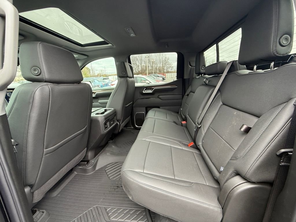 2026 Chevrolet Silverado 1500 RST - Photo 26