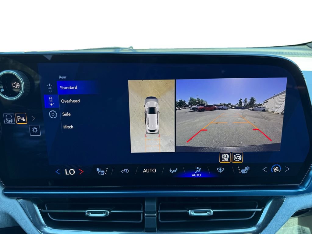 2026 Chevrolet Equinox EV 2LT - Photo 14