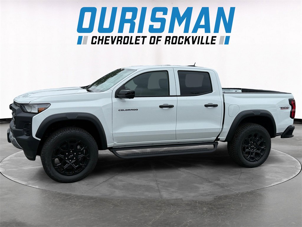 2026 Chevrolet Colorado Trail Boss photo 3