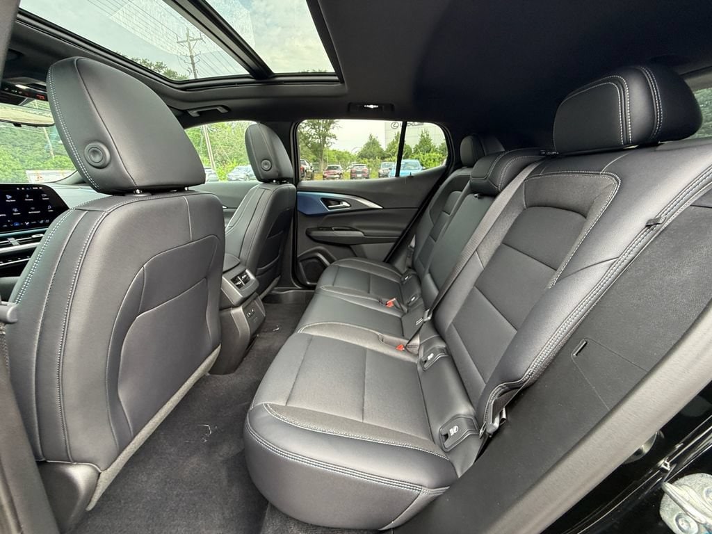 2026 Chevrolet Equinox EV 2LT - Photo 26