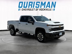 2026 Chevrolet Silverado 2500 HD Custom Truck