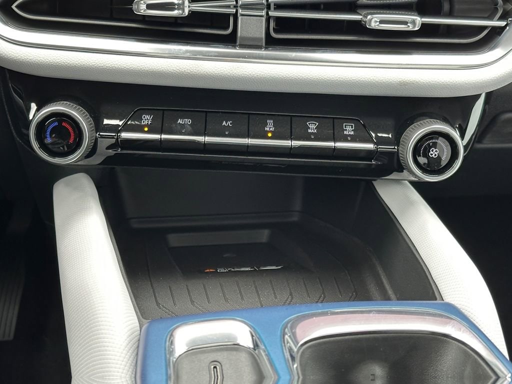 2026 Chevrolet Equinox EV 2LT - Photo 16
